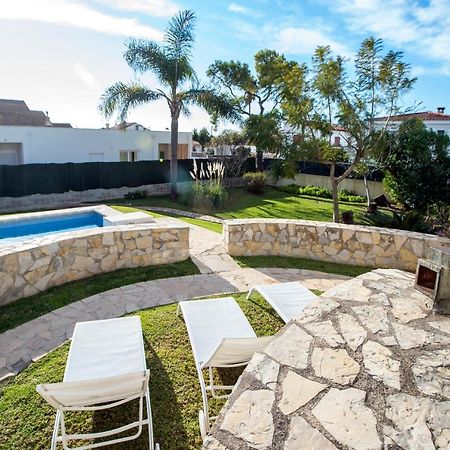 Villa Parets De Sucre เลสกาเซส ดัลกานาร์ ภายนอก รูปภาพ