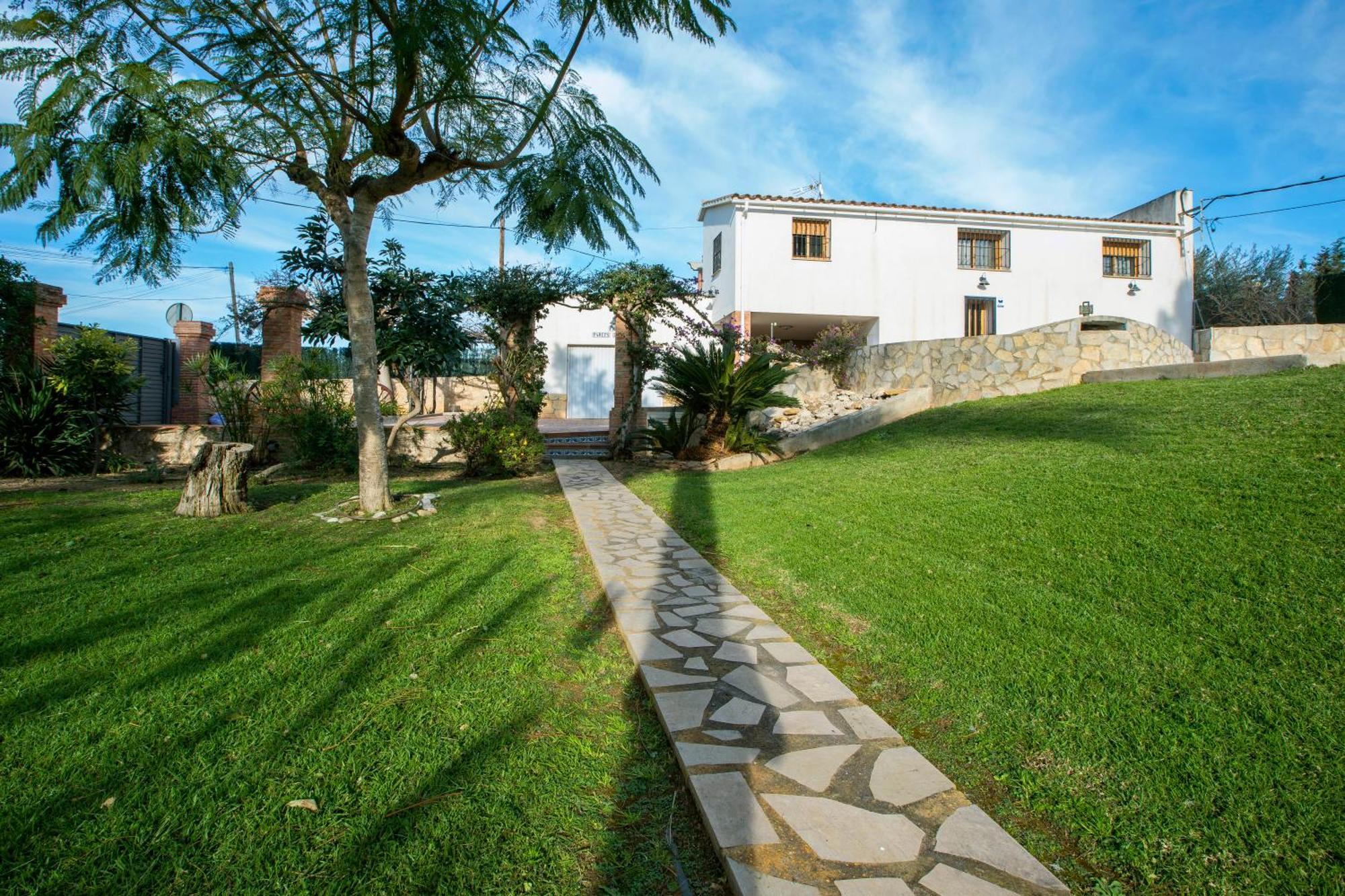 Villa Parets De Sucre เลสกาเซส ดัลกานาร์ ภายนอก รูปภาพ