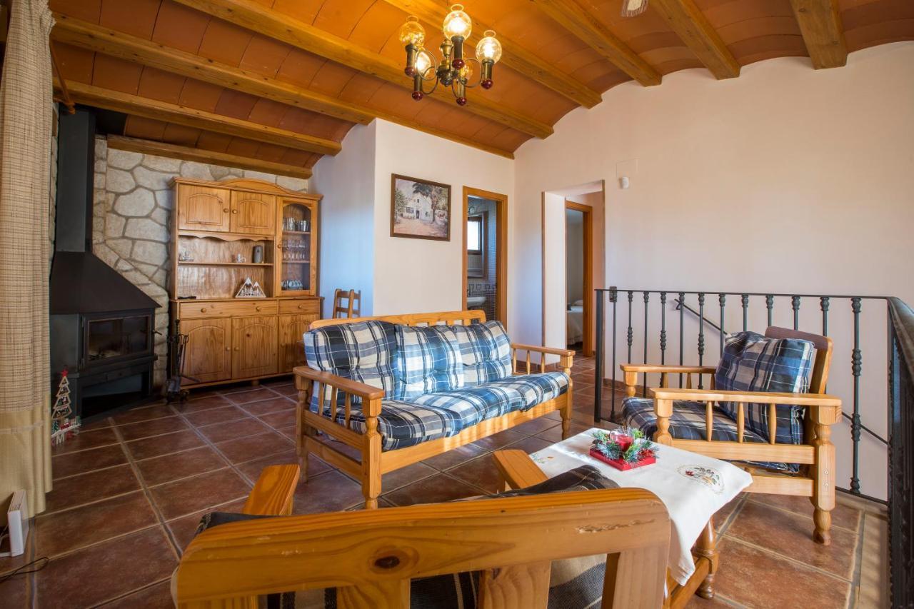 Villa Parets De Sucre เลสกาเซส ดัลกานาร์ ภายนอก รูปภาพ