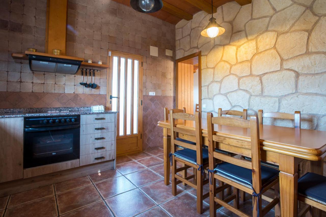 Villa Parets De Sucre เลสกาเซส ดัลกานาร์ ภายนอก รูปภาพ