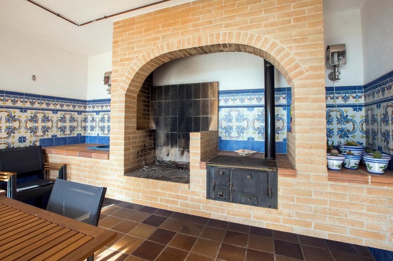 Villa Parets De Sucre เลสกาเซส ดัลกานาร์ ภายนอก รูปภาพ